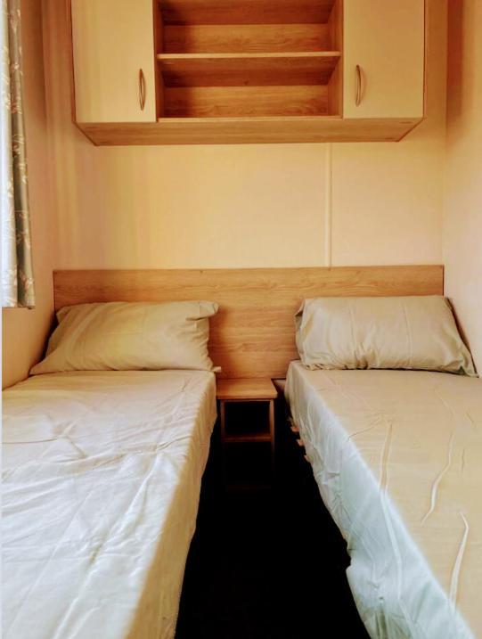 8 Berth Caravan,Pet Friendly. Merston Exteriör bild